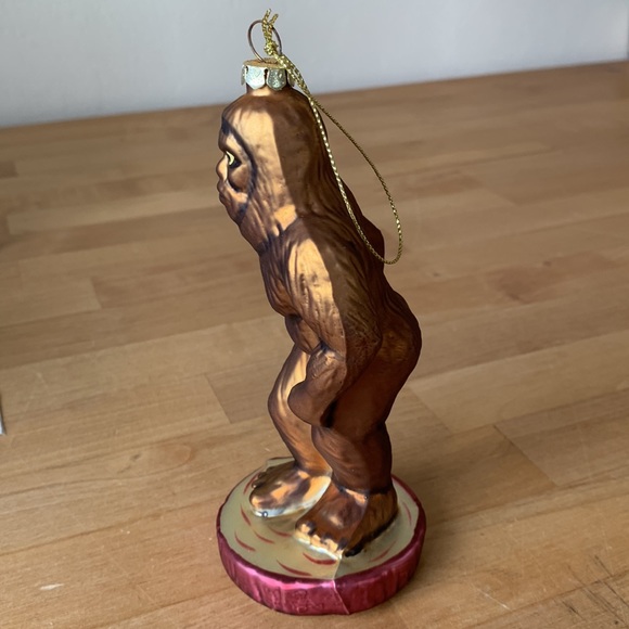 Archie McPhee BIGFOOT Glass Ornament - Picture 8 of 9